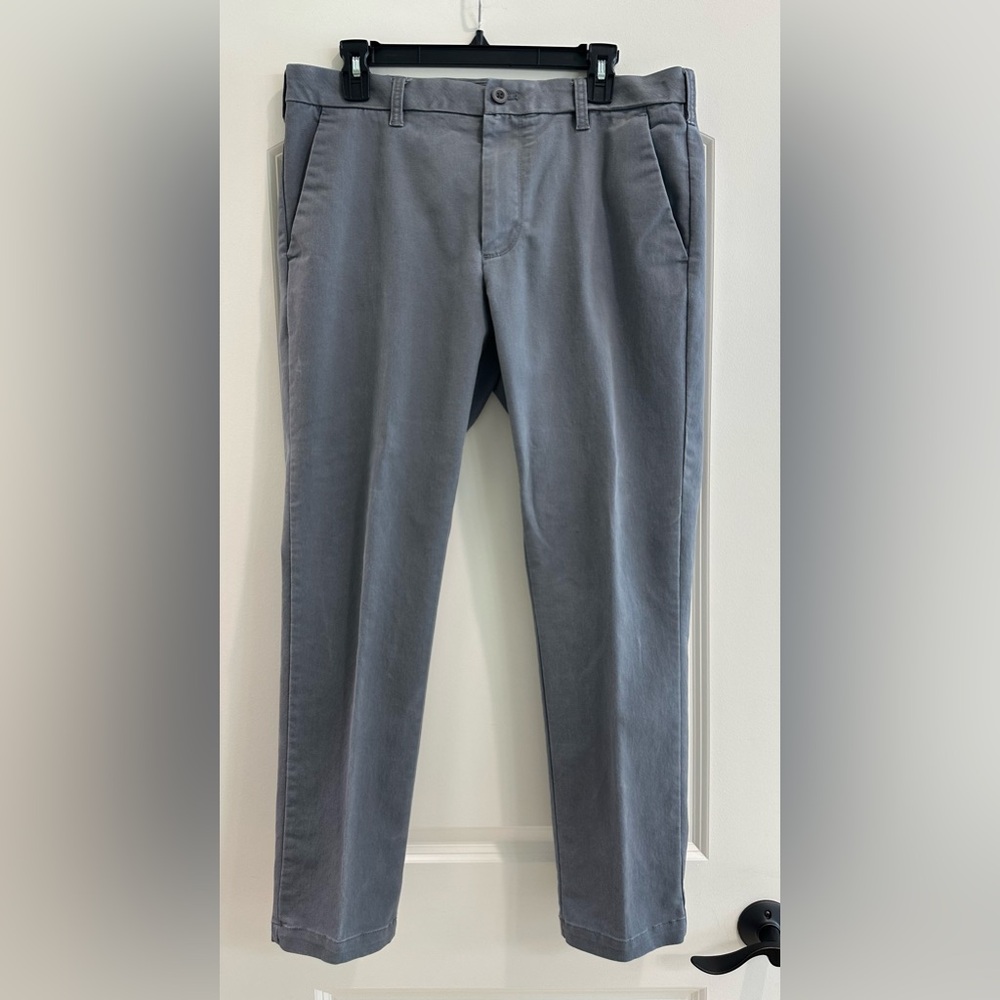 Men's Izod 34X30 Gray Pants